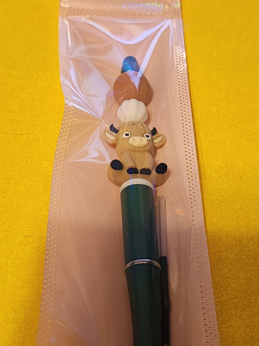 Tan Highland cow pen