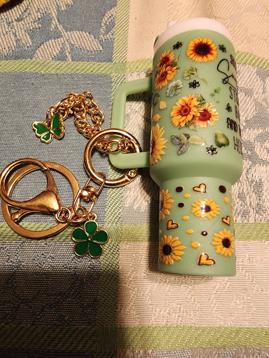 She's a 🌻 Sunflower chapstick holder