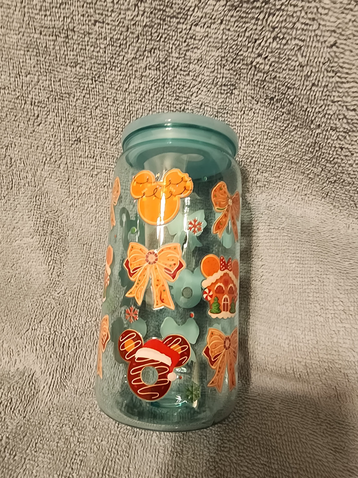 Light blue gingerbread bows and cookies 🍪  tumbler
