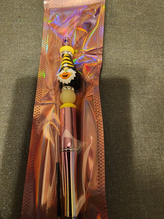 Halloween gnome pen