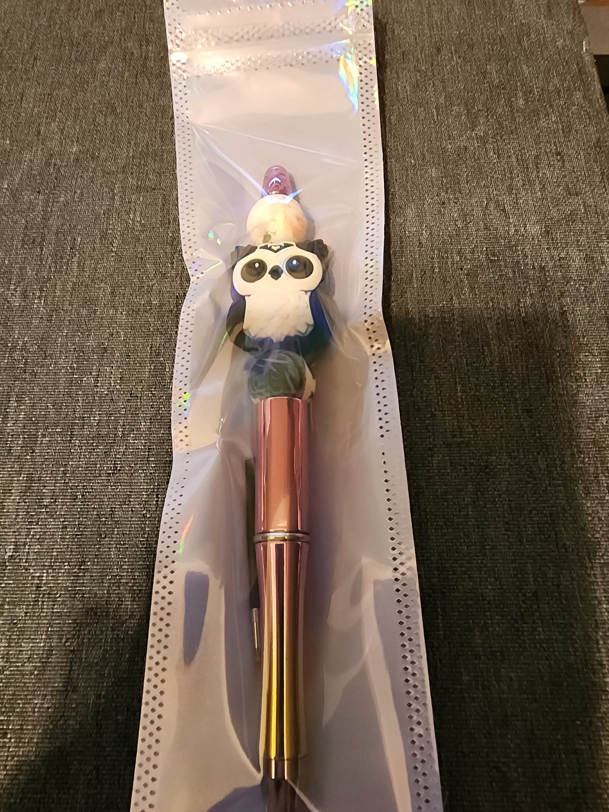 Black and white owl 🦉 ombre pen
