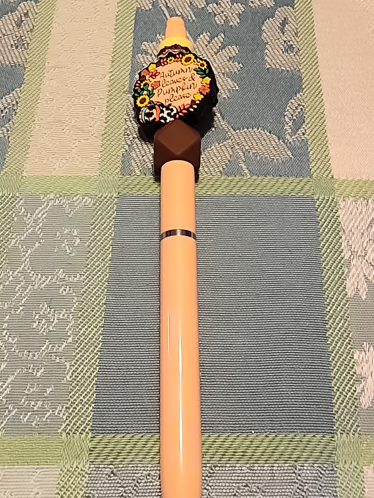 Autumn 🍂 and pumpkin please pen