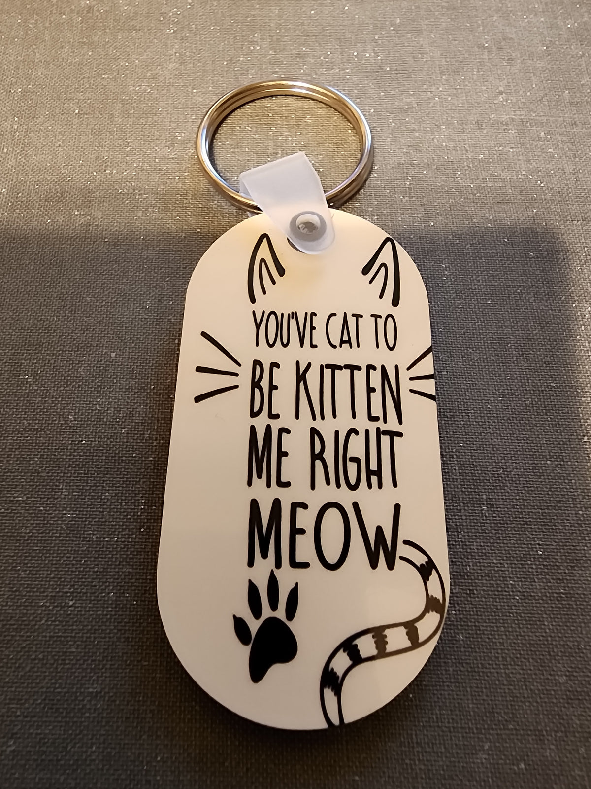 Kitten me keychain