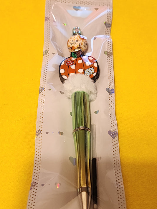 Patchwork pumpkin pen