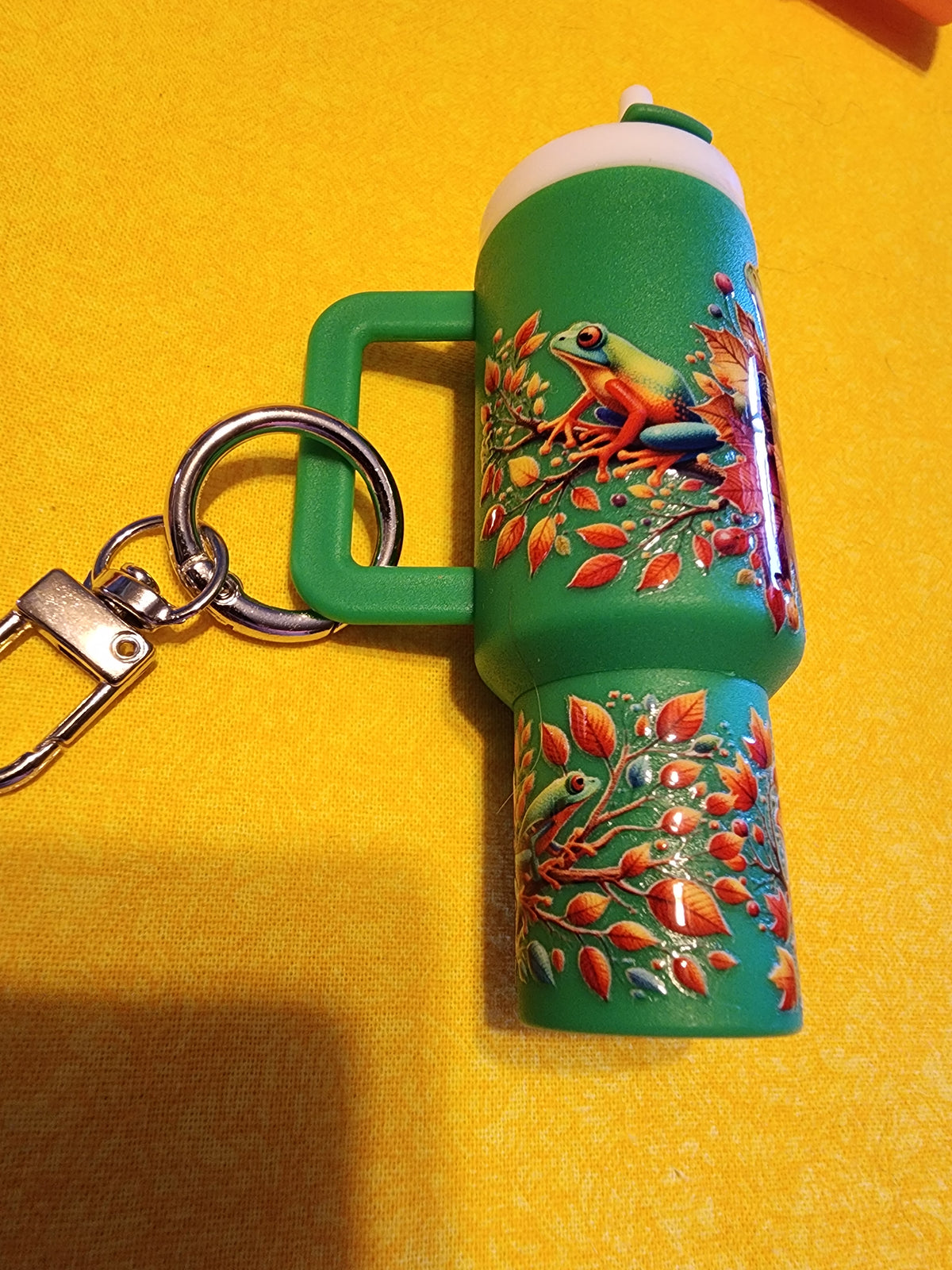 Fall leaves frog 🐸 chapstick holder