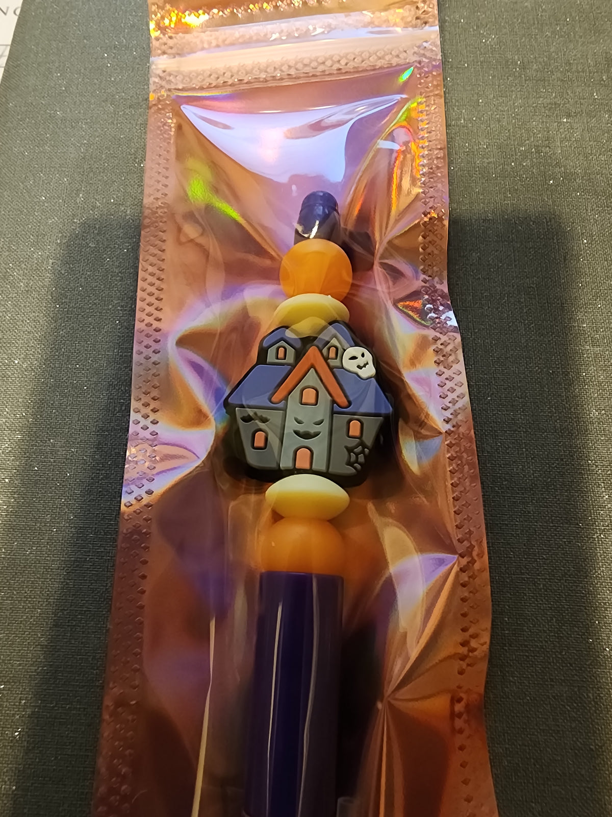 Spooky 👻 Halloween house 🏠 pen