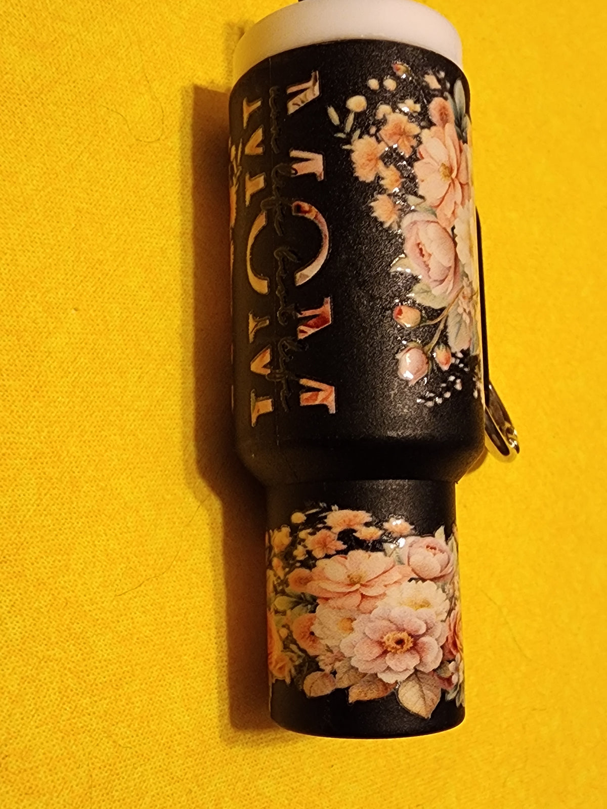 Pink flowers chapstick holder