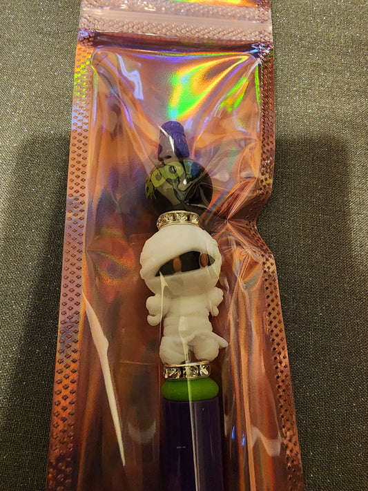Mummy pen