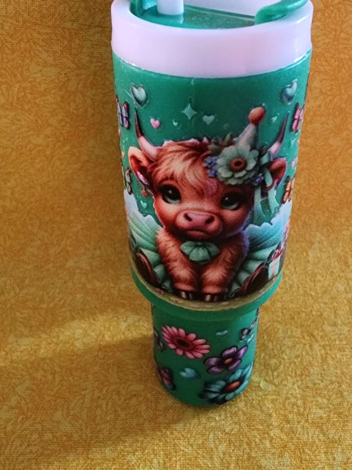 Green Highland cow chapstick holder