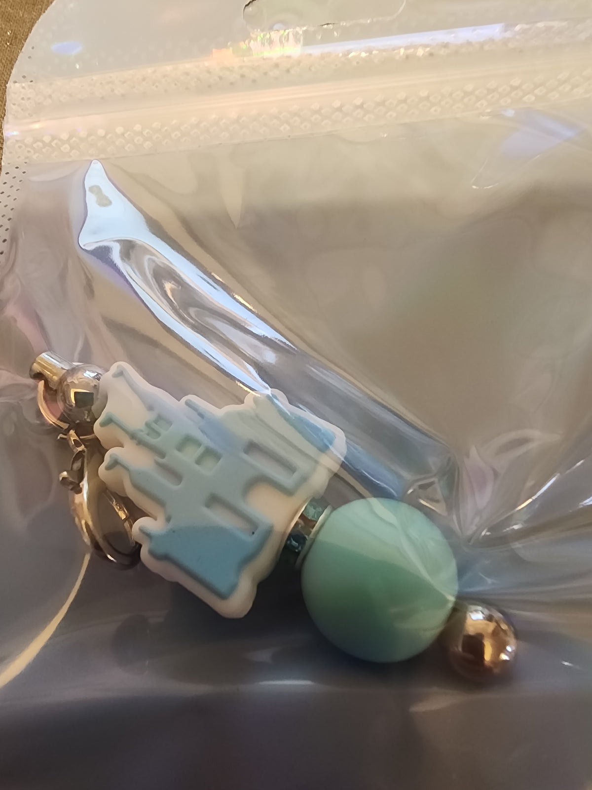 Blue castle 🏰 keychain