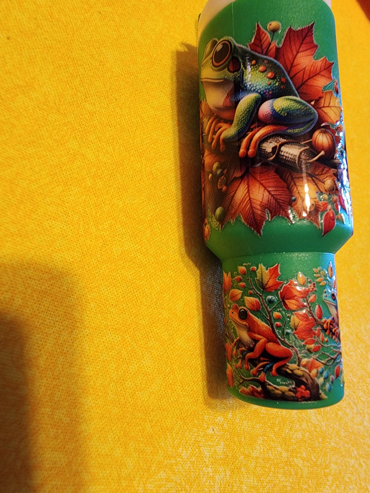 Fall leaves frog 🐸 chapstick holder