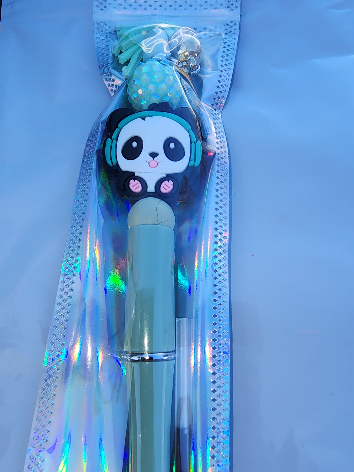 Sparkly bead panda 🐼 pen