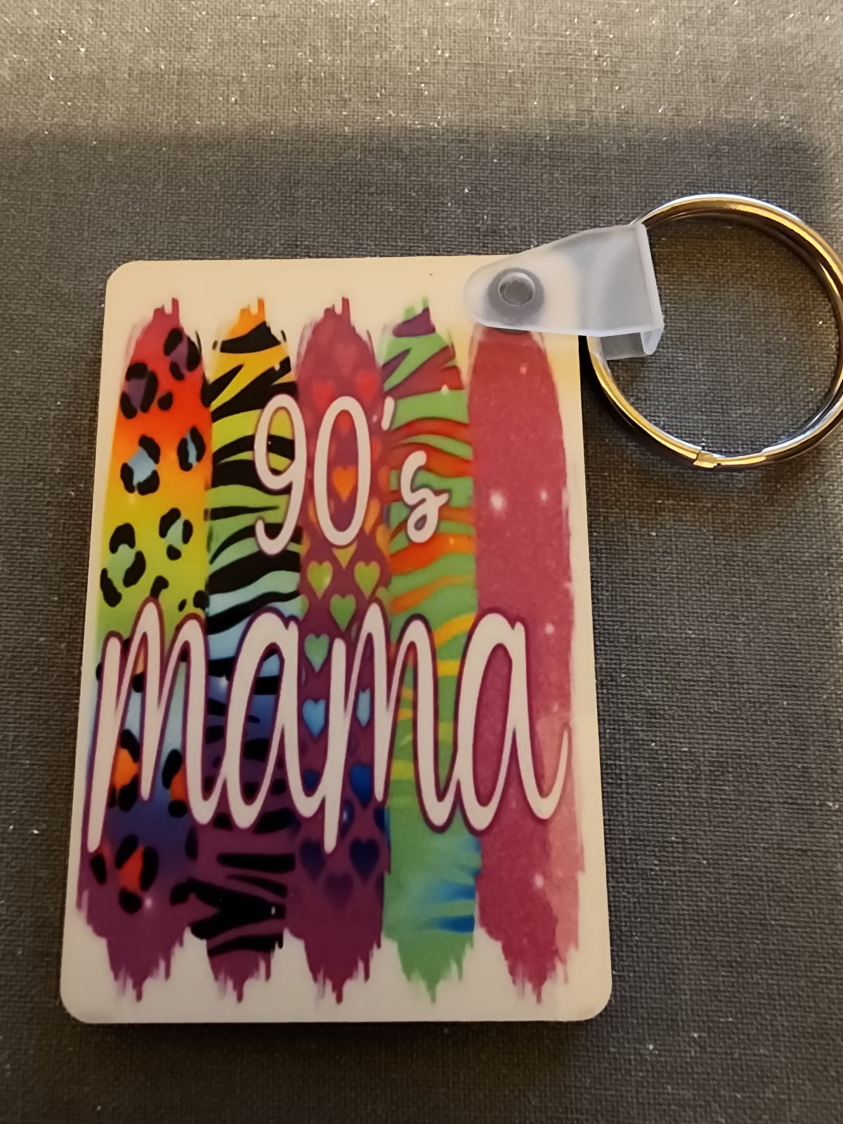 Nineties mama keychain