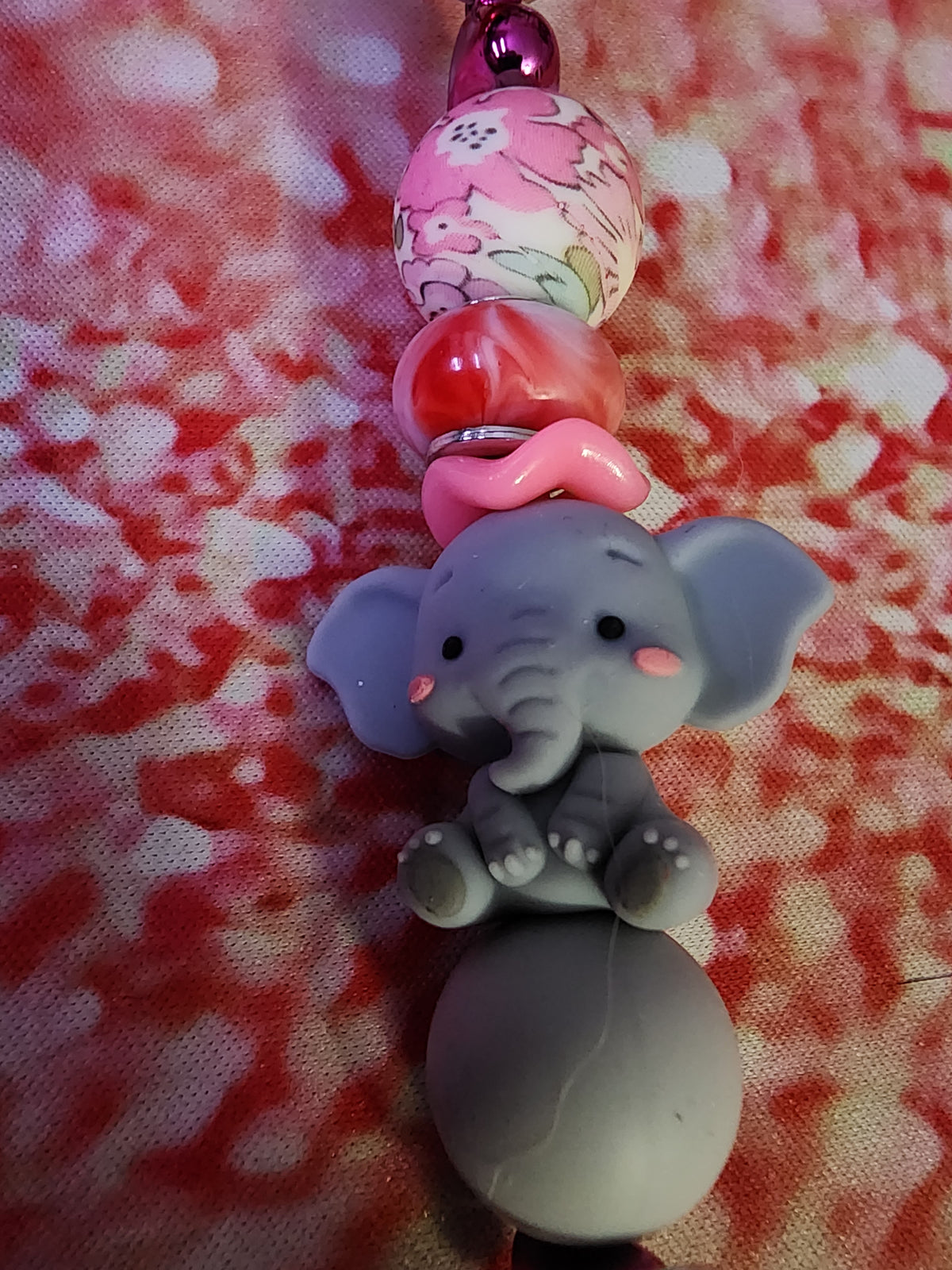 Pink heart 💕 elephant 🐘 keychain