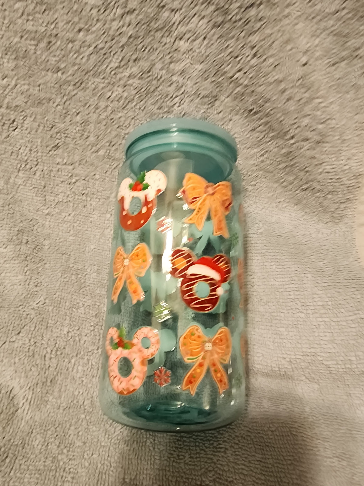 Light blue gingerbread bows and cookies 🍪  tumbler