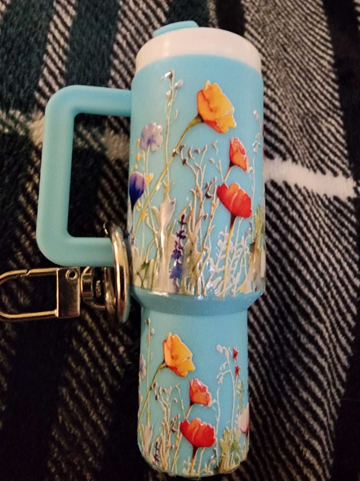 Light blue wildflowers chapstick holder
