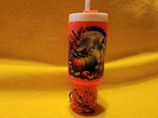 Full moon frog 🐸 chapstick holder